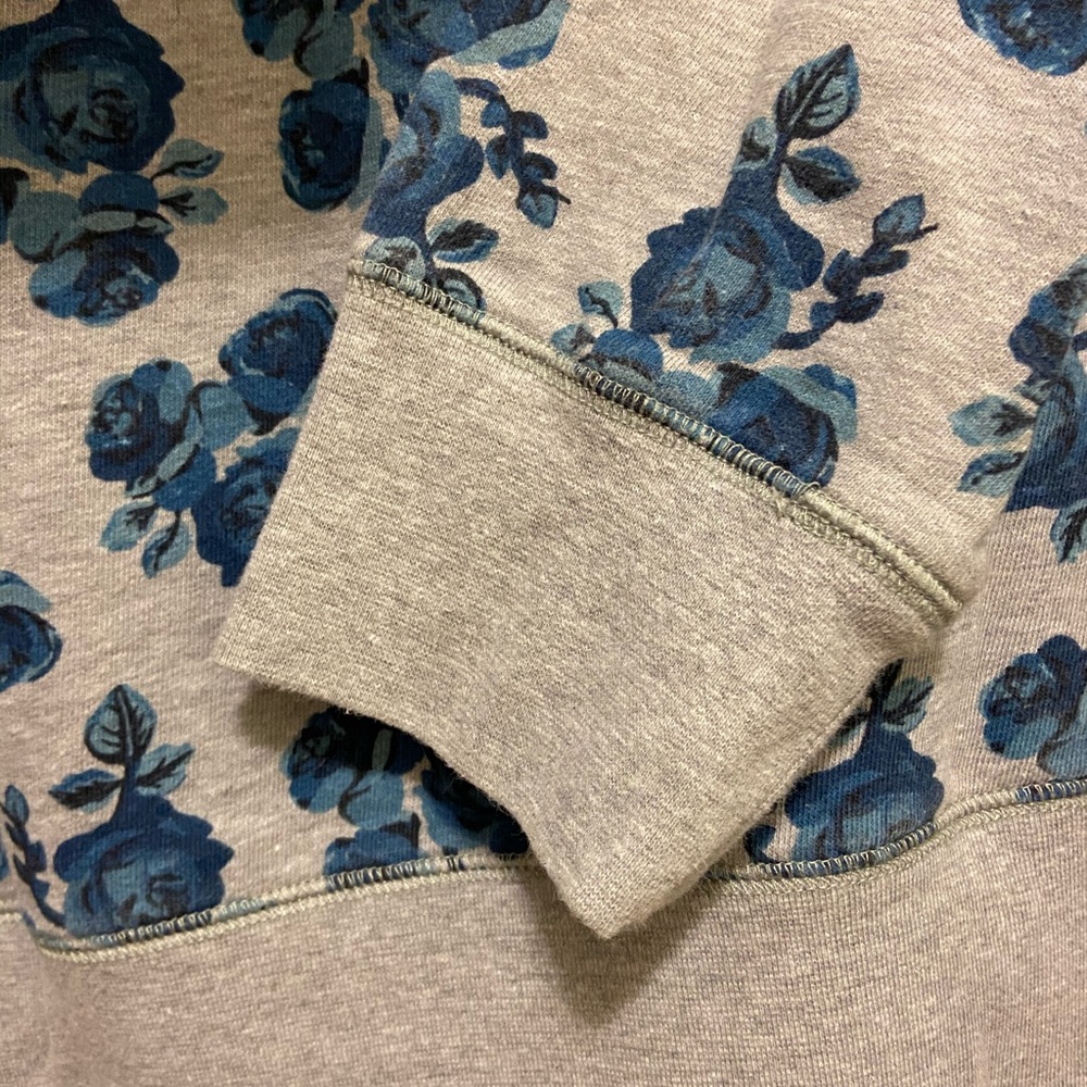 The North Face Gray Printed Sweatshirt Size - L - Picture 6 of 7